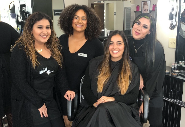 Four women smiling at Raphaels salon